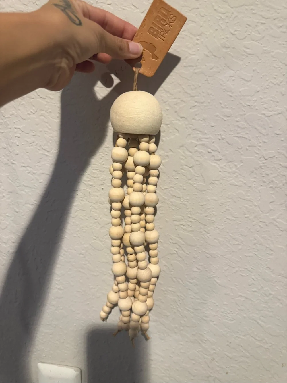 BirdTricks Natural Wood Bead Tassel Parrot Foraging Preening Toy NWT